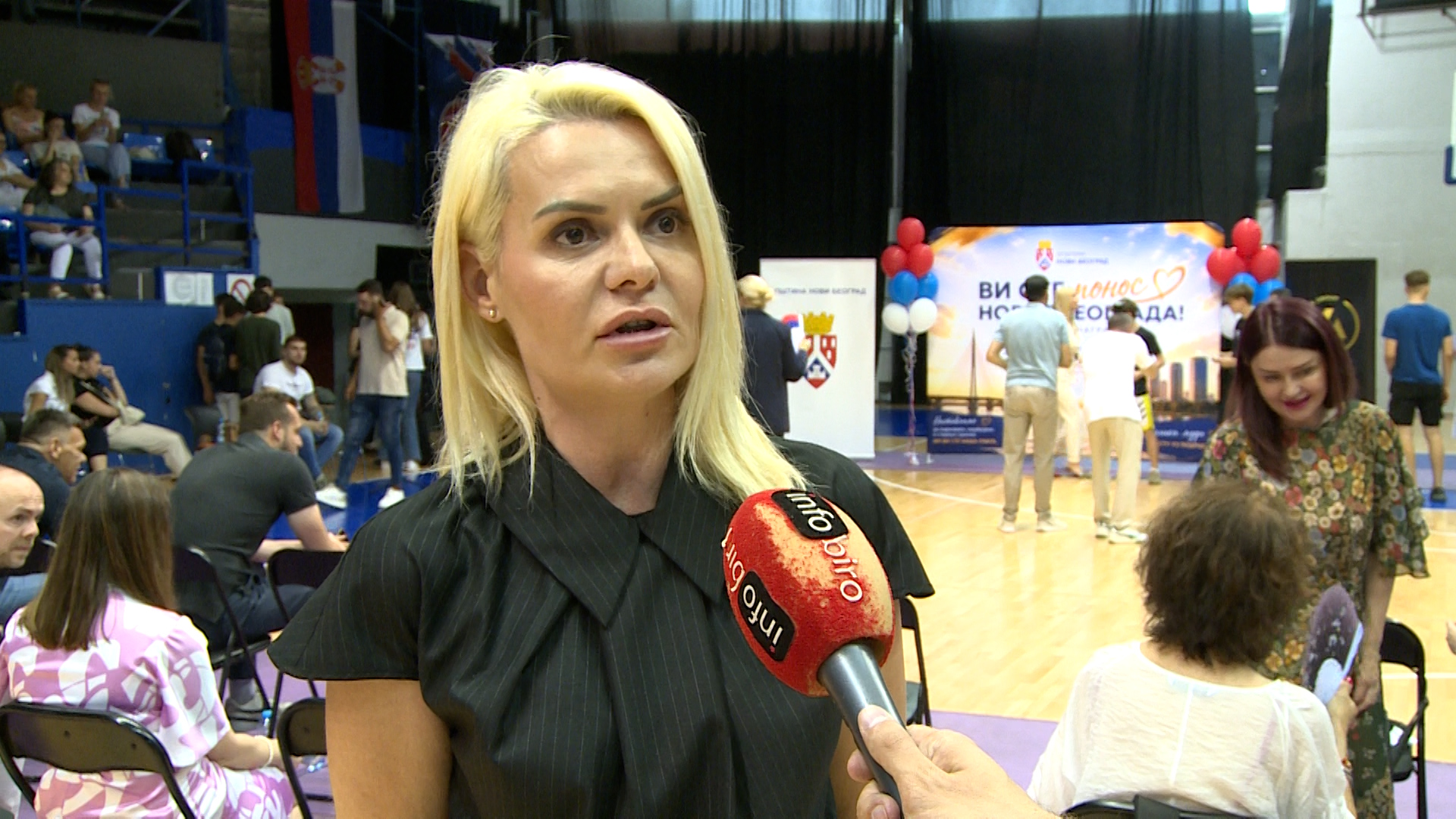Beograd, Biljana Prodanovic, direktorka OS ,,Dusko Radovic'', ovo su nasi zlatni ,,Duskovci'' i vrlo sam ponosna na njih
